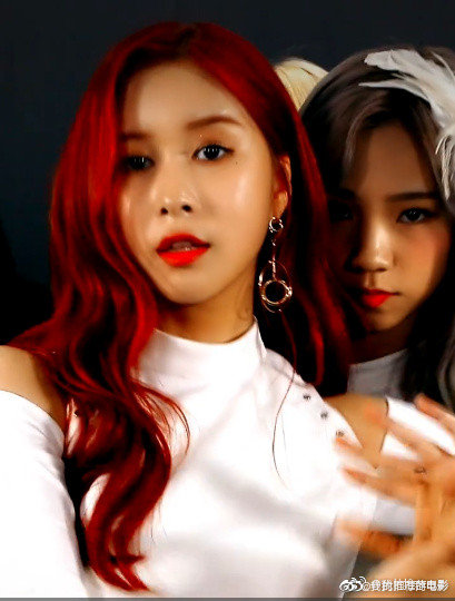 Ů WJSN - Save Me, Save You (Dingo Music Stage)