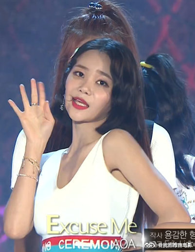 AOA - Bingle Bangle + Excuse Me
